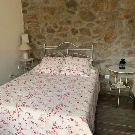 Casas De Riba De Paco Do Monte